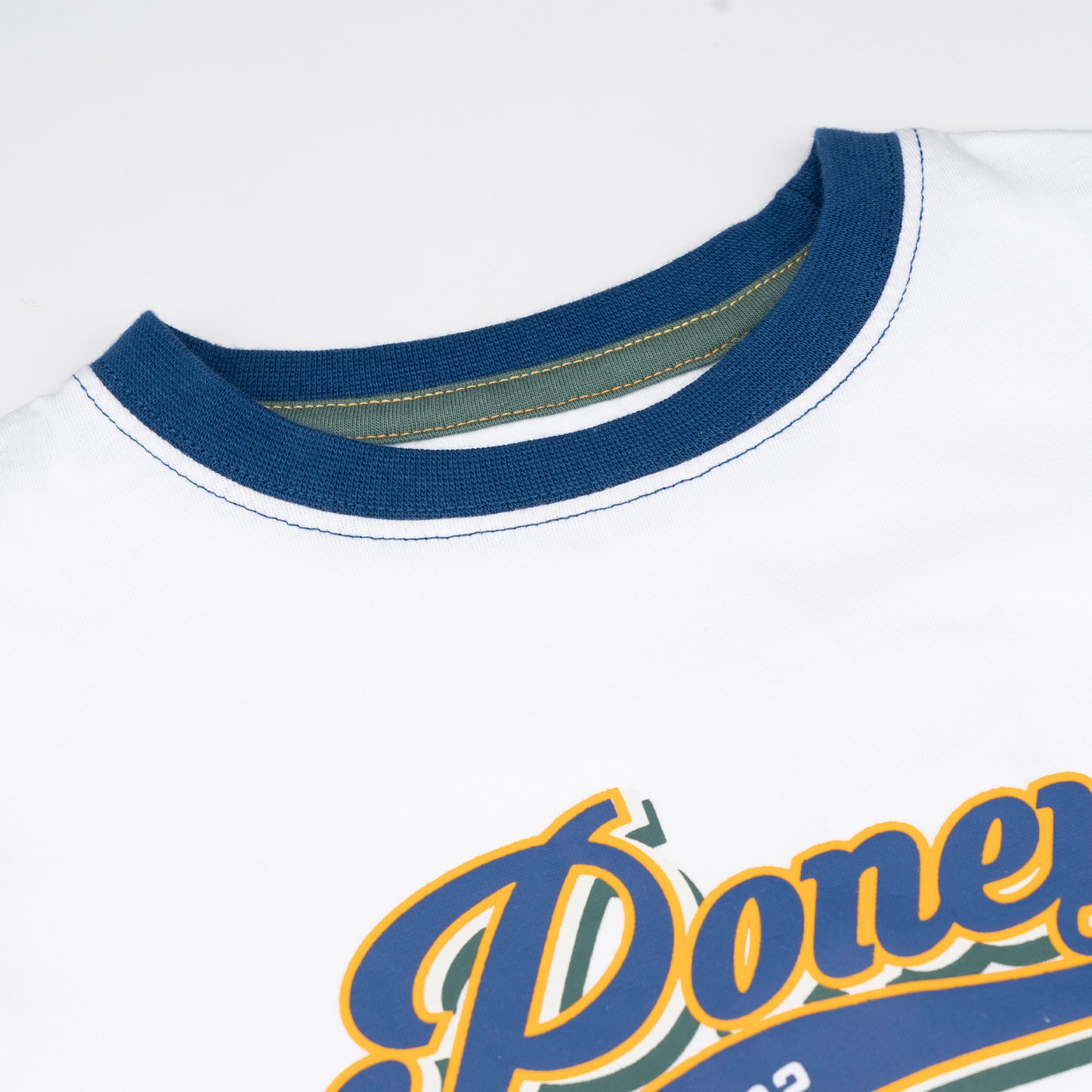 PONEY BOYS WHITE COLOUR BLOCKING WITH LOGO OVERSIZED SHORT SLEEVE TEE
