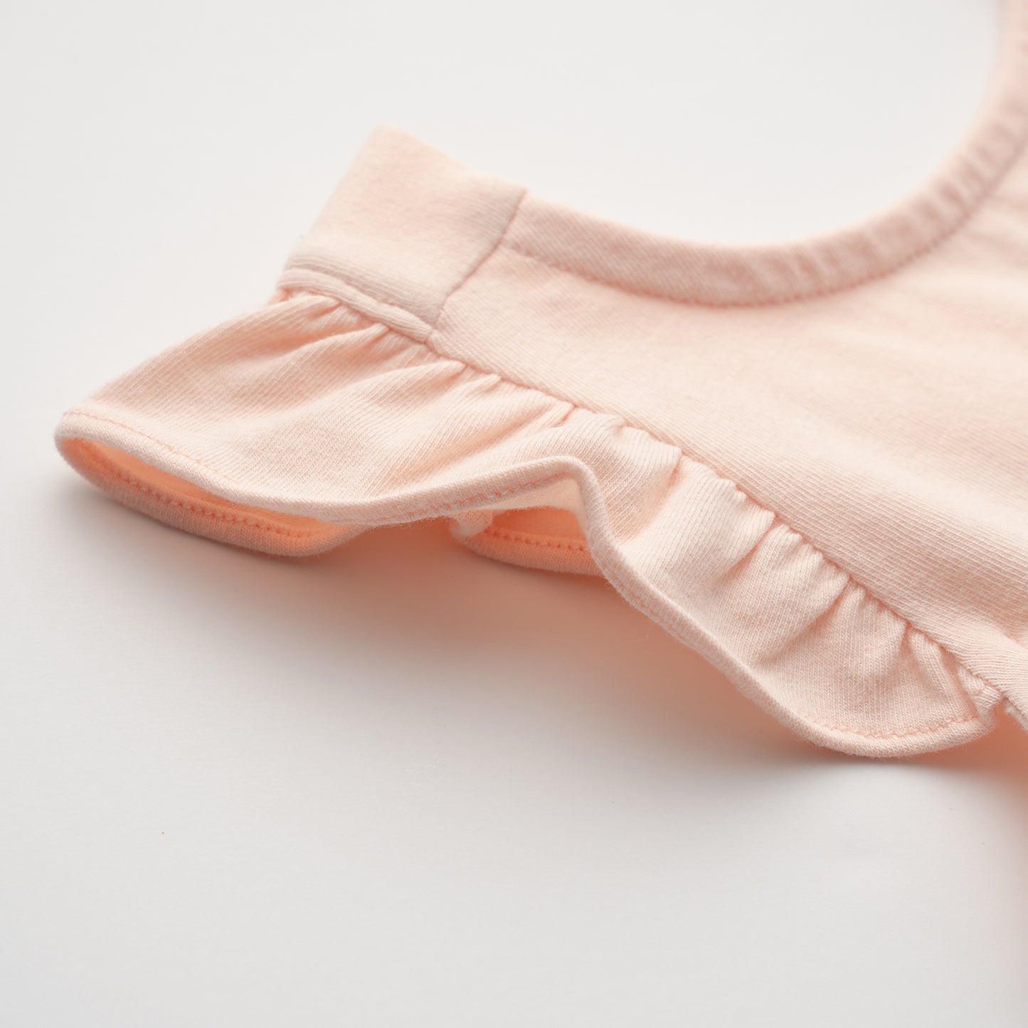Poney Little Sheep in Farm Short Sleeve Top
